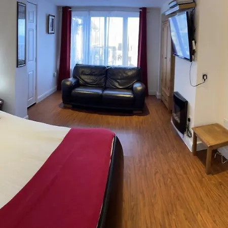 Bed & Breakfast Sawyers 3*