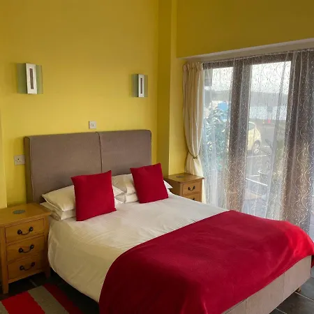 Sawyers Bed & Breakfast 3*